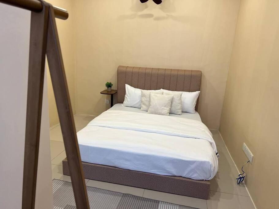 Rumah Saujana Klia Sepang Luaran gambar